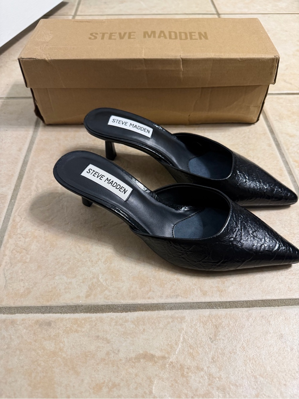Steve Madden Black Pointed Mule Kitten Heels